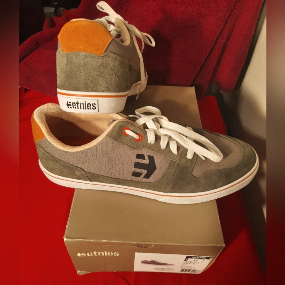 Men's etnies sneaker, skate shoes many sizes available